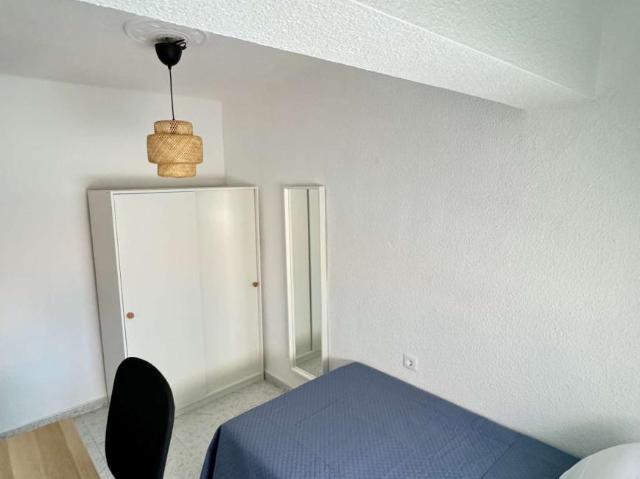 3 Dormitorio Shared Living/Roommate Almeria Almeria 92790239
