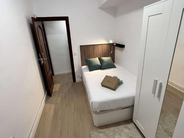3 Dormitorio Shared Living/Roommate Barcelona Barcelona LS101819109
