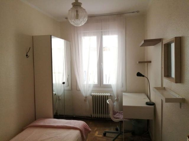 3 Dormitorio Shared Living/Roommate Pamplona Pamplona LS44520454