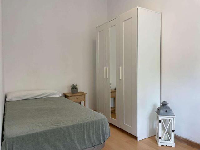 3 Dormitorio Shared Living/Roommate Seville Seville 95714296