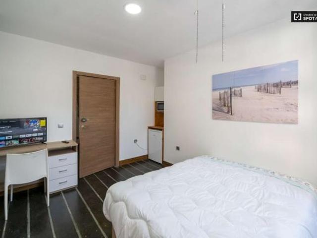 3 Dormitorio Shared Living/Roommate Valencia Valencia 67817262