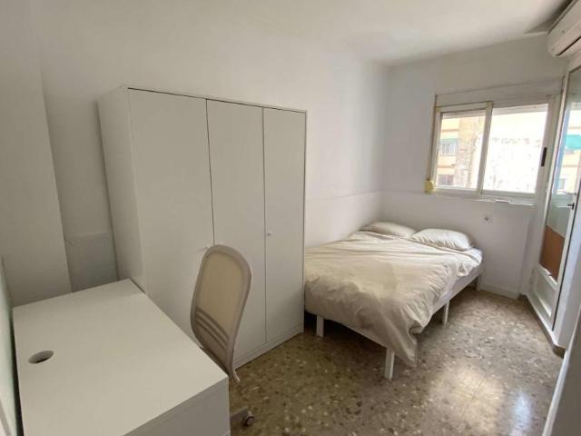 3 Dormitorio Shared Living/Roommate Valencia Valencia 94936761