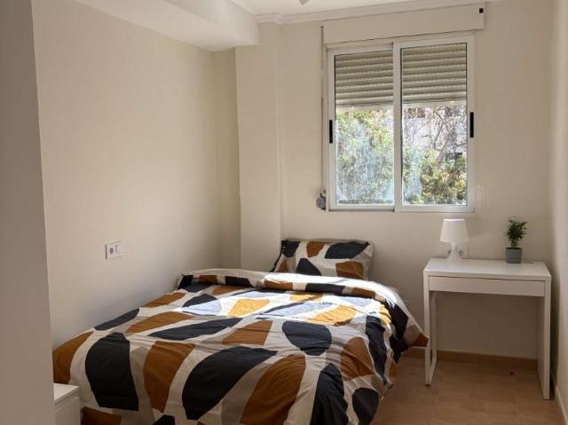 3 Dormitorio Shared Living/Roommate Valencia Valencia 97054084