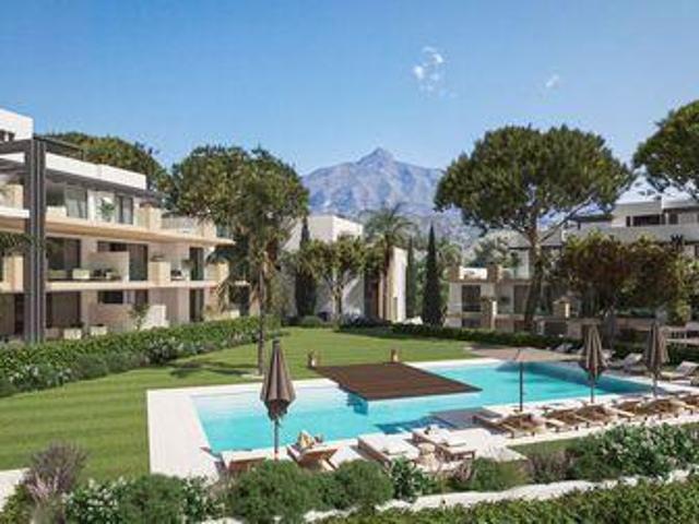 3 Dormitorio Penthouse Marbella Malaga 99771434