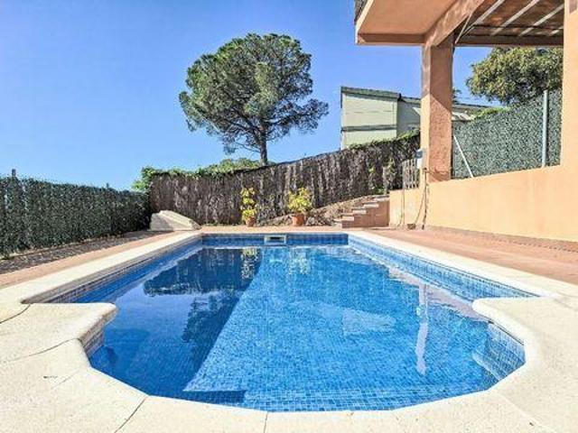 3 Dormitorio Villa Girona CataluñaCatalonia 98303461