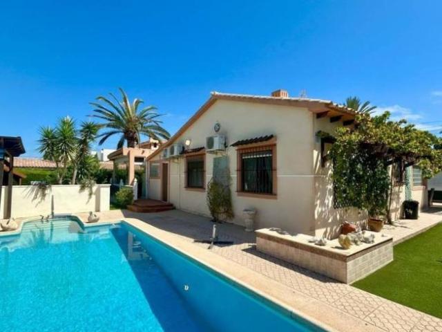 3 Dormitorio Villa Orihuela Costa Costa Blanca LS100801393