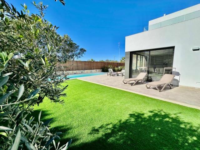 3 Dormitorio Villa ORIHUELA ALICANTE 103390823