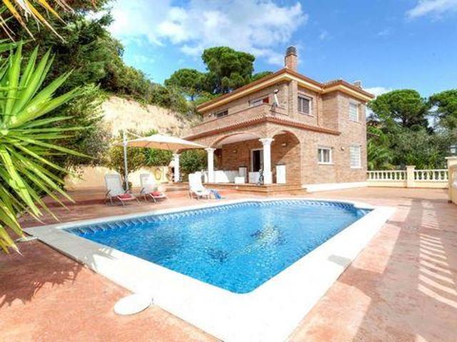 3 Dormitorio Villa Lloret De Mar CataluñaCatalonia LS98303771
