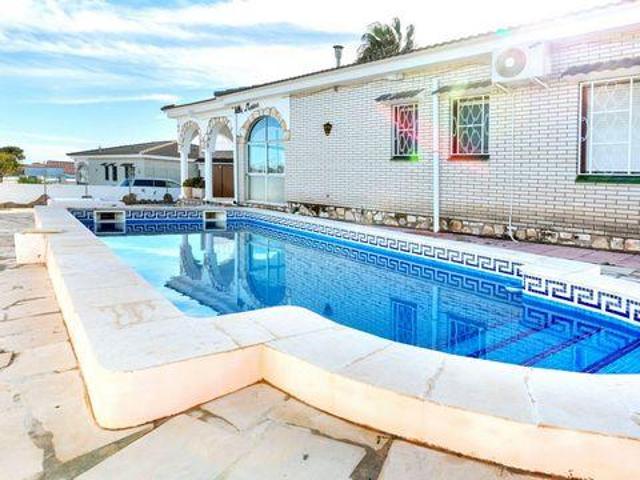 3 Dormitorio Villa Miami Platja CataluñaCatalonia 98303644