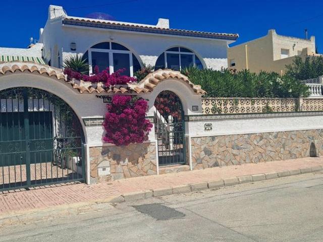3 Dormitorio Villa SAN MIGUEL DE SALINAS ALICANTE 102662698