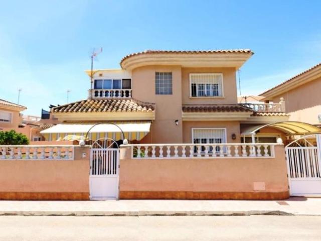 3 Dormitorio Villa Punta Prima Alicante LS102771089