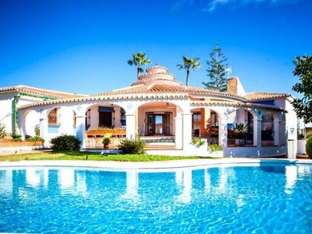 3 Dormitorio Villa Rincón De La Victoria Andalucía LS98763458