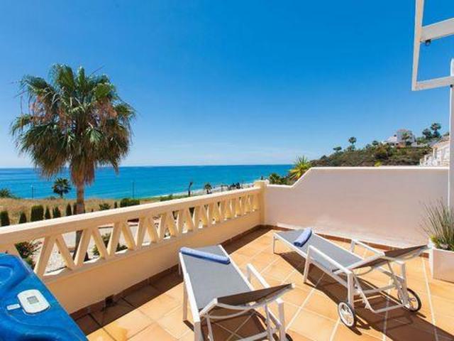 3 Dormitorio Villa Torrox Andalucía 98302781