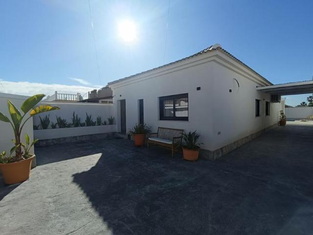 3 Dormitorio Villa Torrevieja Alicante 85509996