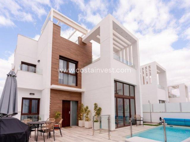 3 Dormitorio Villa Torrevieja Costa Blanca 99036178