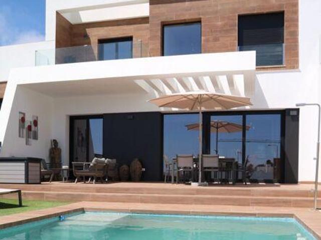 3 Dormitorio Villa Valencia Valencia 98232474