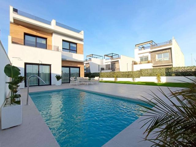 3 dormitorios Casa Alicante En venta