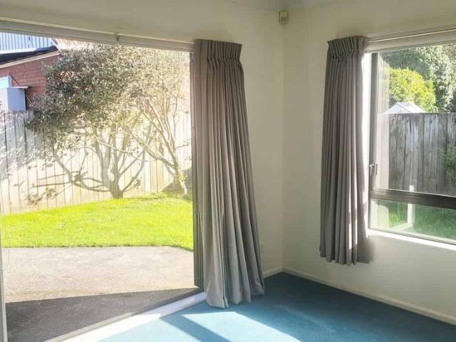 3 double bedroom Waterloo home, walk to train!