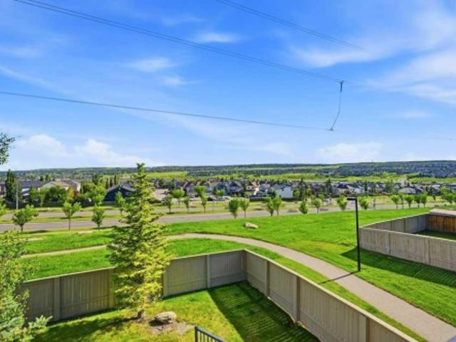 3 Evansview Gardens Nw, Calgary, AB, T3P 0L2 townhouse for sale | Listing ID A2331 | Royal LePage