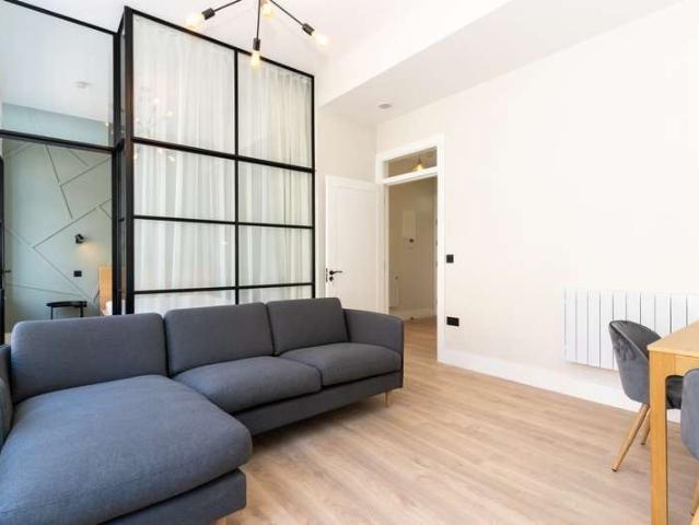 3 Earl Street North, O'Connell Street, Dublin 1