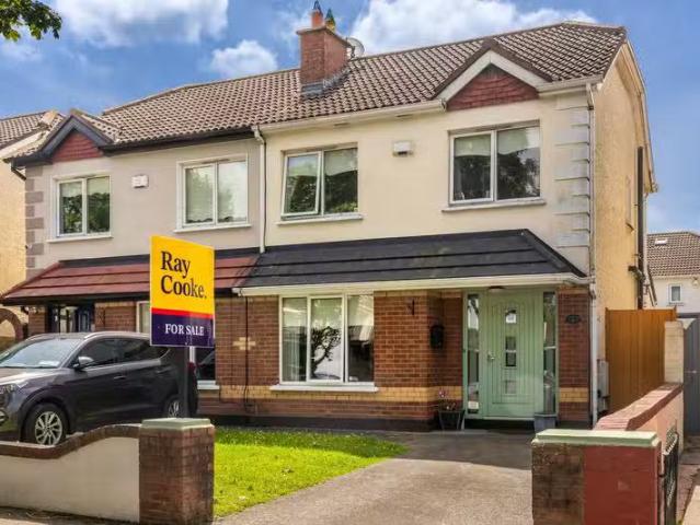 3 Earlsfort Lawn, Lucan, Co. Dublin is for sale