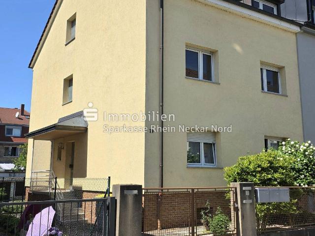 3 Familienhaus in schöner Lage Feudenheims mit Nutzungsvielfalt. Schauen Sie rein!
