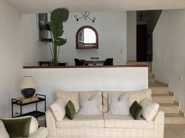 3 floor townhouse between Malaga & Marbella