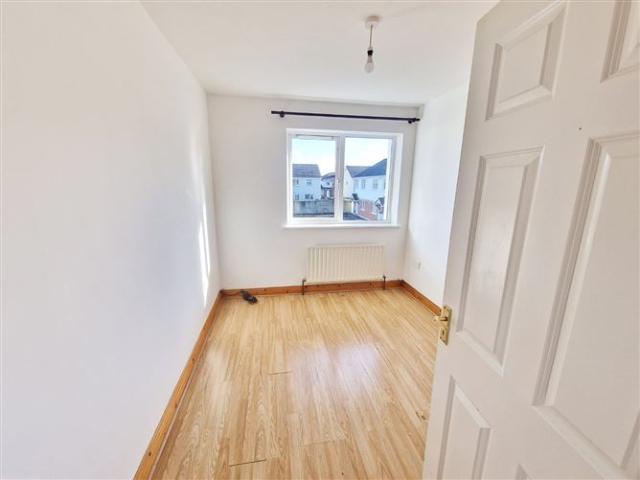 3 Forest Glen, Tulla Road, Ennis, Co. Clare DNG O'Sullivan Hurley 4924 MyHome. Ie Residential