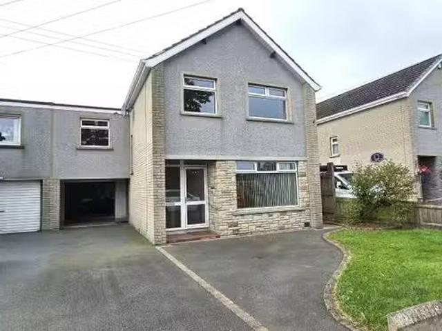 3 George Court