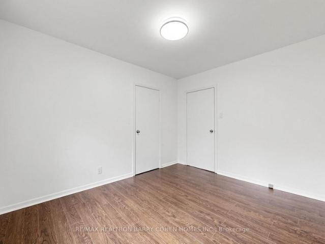 3 Greengate Road