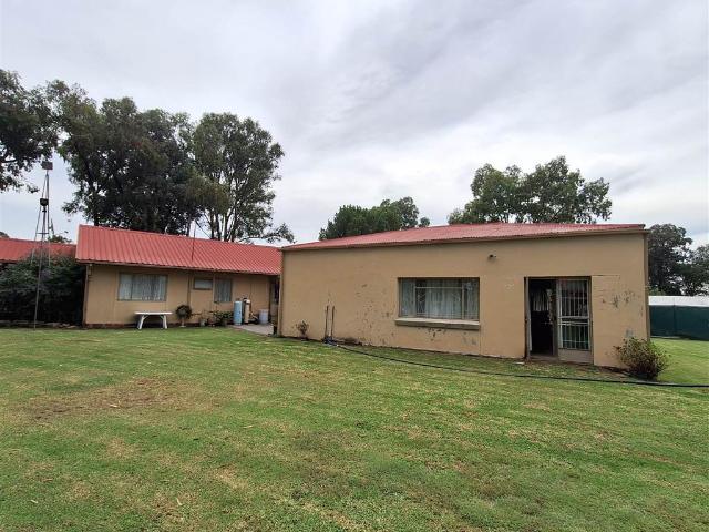 3 ha Farm in Heilbron