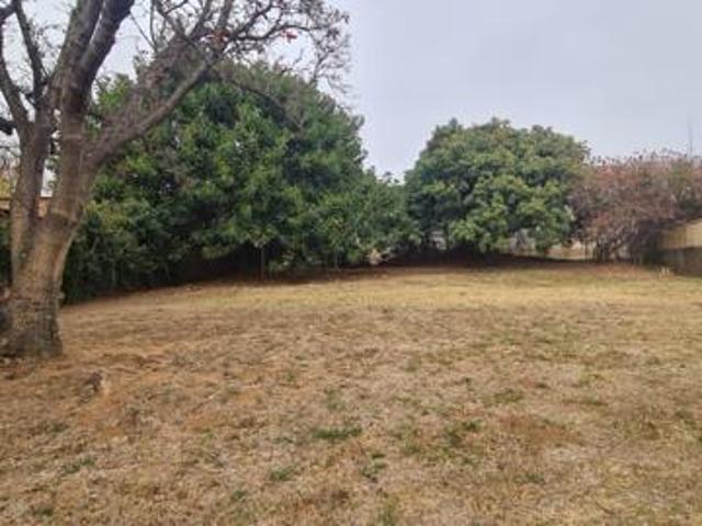 3 ha Land available in Ruimsig