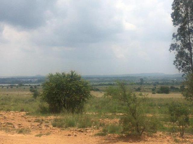 3 ha Land available in Van Der Hoff Park
