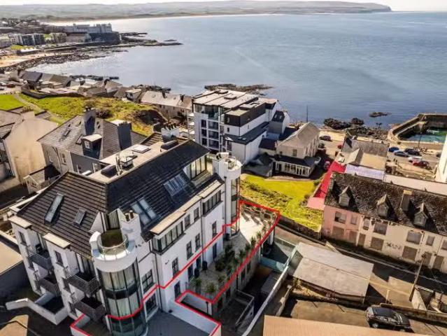 3 Heathmount View