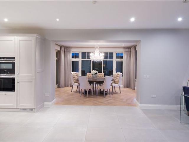 1,475,000 | 3 Holsteiner Park, Williamstown Stud, Clonee, Meath Newcombe Estates 4996 MyHome. Ie Residential