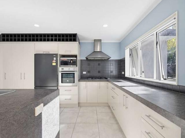 3 Howith Street, Flat Bush, Manukau City