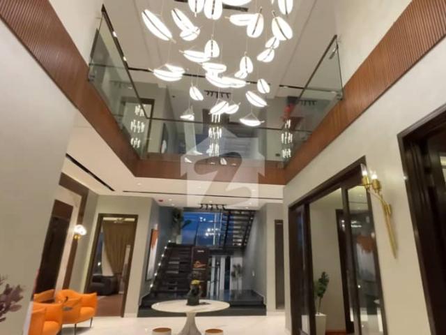 3 Kanal Non Furnished Ultra Modern Masterpiece Near Giga Mall