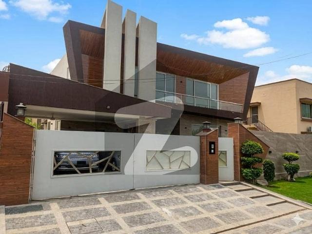 3 Kanal owner built Modern Design house for sale in Valencia town