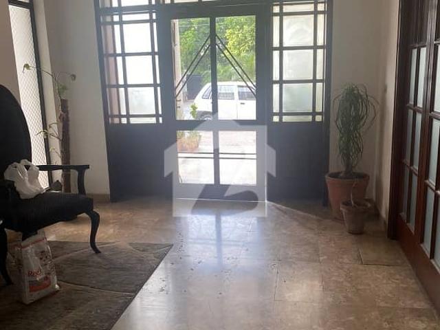 3 Kanal Beautiful House For Rent In Model Town