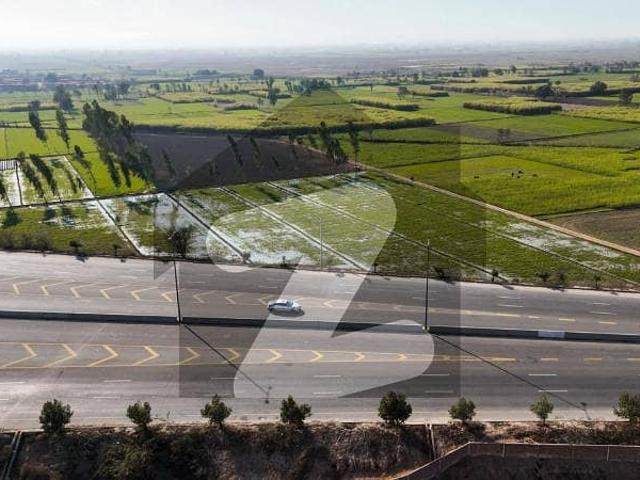 3 Kanal Farmhouse Land For Sale Near Natural Club & Resort 1.5KM From Zero Point Canal Expressway to Double Carpet Road