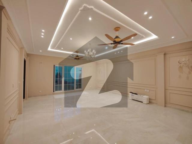 3 kanal top highted prime location house For Rent available Overseas 3 phase8 Unfurnished Bahria Greens Overseas Enclave Sector 3