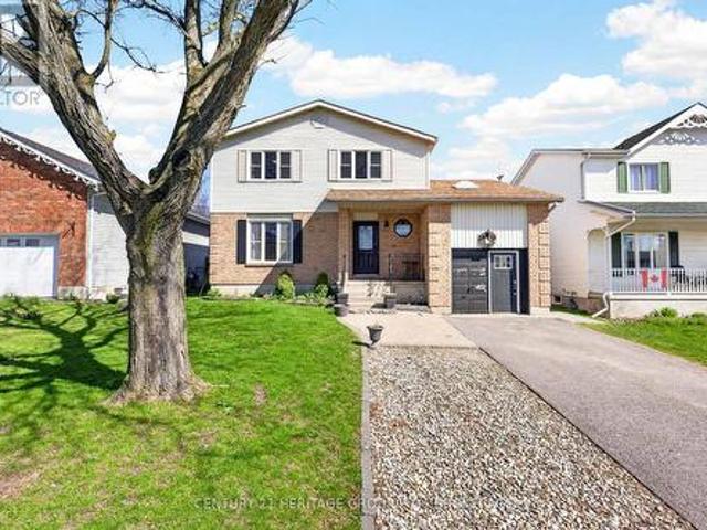 3 Keates Place, Kingston Rideau, ON, K7K 7A2 house for sale | Listing ID X13071 | Royal LePage