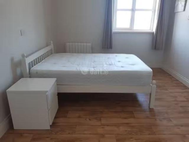 3 km from Crossmolina, Crossmolina, Co. Mayo is for rent