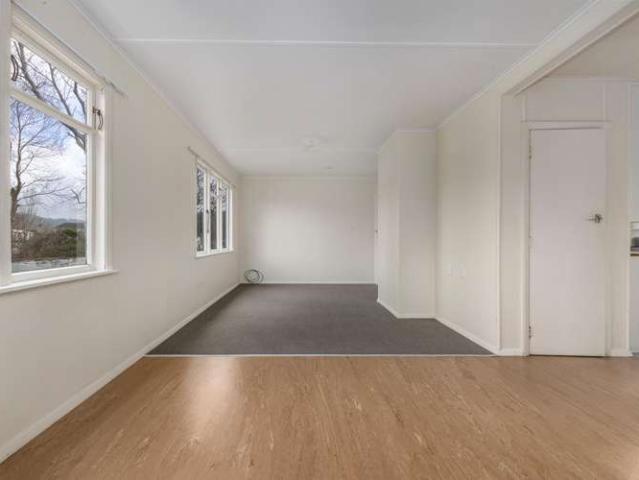 3 Lincoln Grove, Cannons Creek, Porirua City