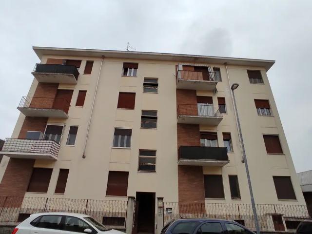 3 LOCALI + SERVIZI ARREDATO Cod. 6422