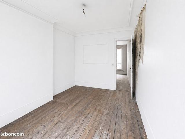 3 P 44,4 m2 A RENOVER Sèvres Lecourbe