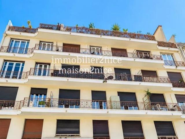 3 P 76M² NICE LIBERATION