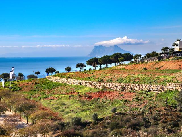 3 PARCELAS A LA VENTA EN BAHÍA DE LAS ROCAS, MANILVA SOTOGRANDE