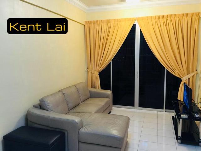 3 PARKINGS Putra Place condo Queensbay Fully Furnish Movein ready