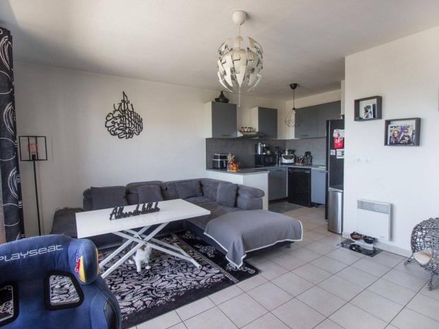 3 pièces 56.55 m² LA SEYNE SUR MER superbe appartement T3 avec t